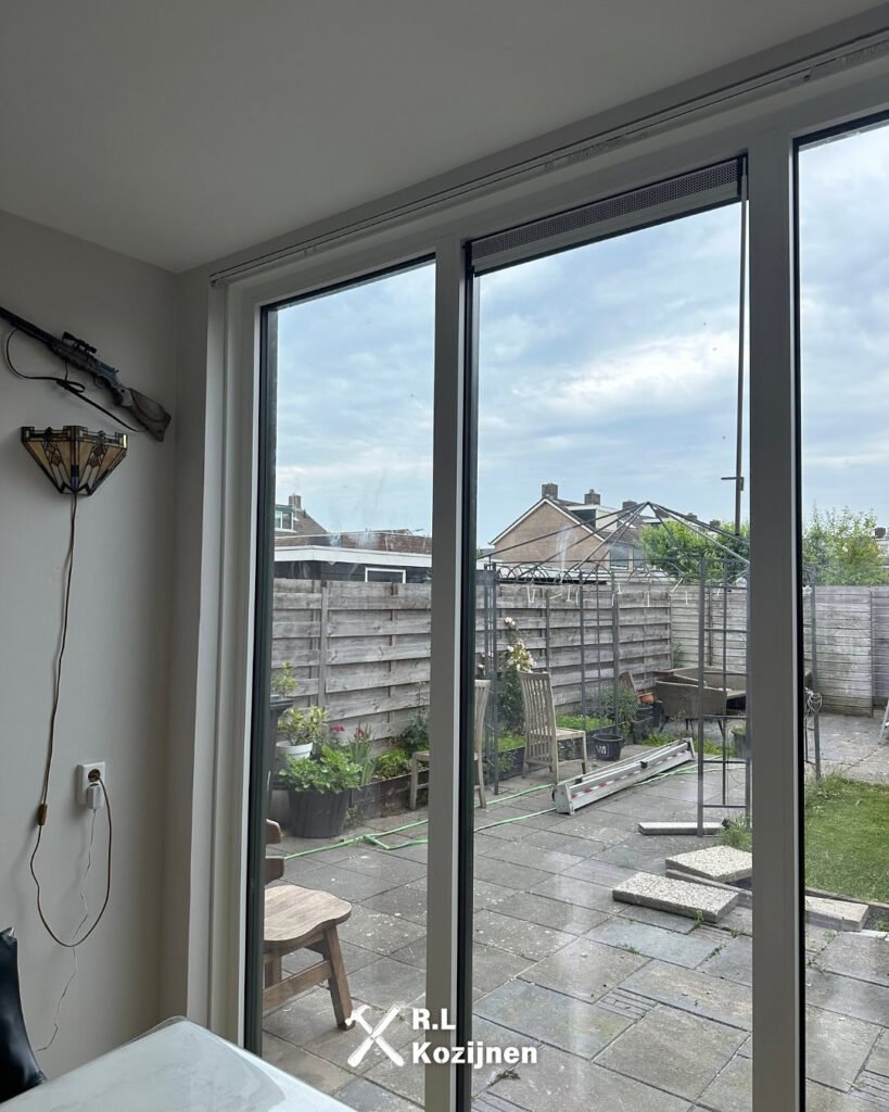 kunststof schuifpui Haarlem met veiligheidsglas door RL Kozijnen