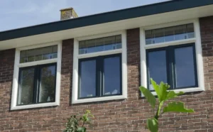 Duurzame kunststof kozijnen geplaatst in woning in Enkhuizen